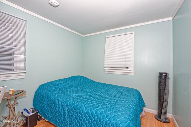 6 North Road, Moreau, NY 12803