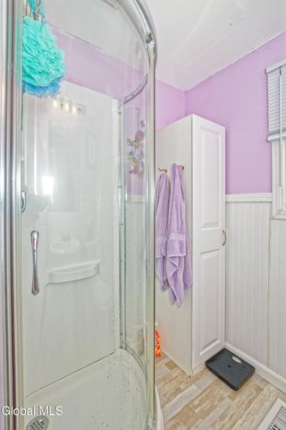 6 North Road, Moreau, NY 12803