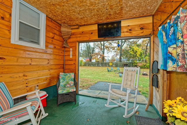 6 North Road, Moreau, NY 12803