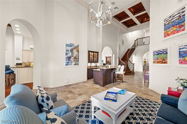 9085 Terranova DR, Naples, FL 34109