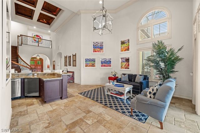 9085 Terranova DR, Naples, FL 34109