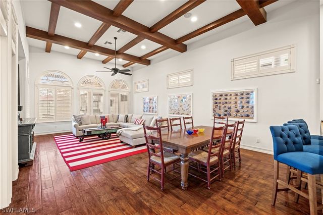 9085 Terranova DR, Naples, FL 34109