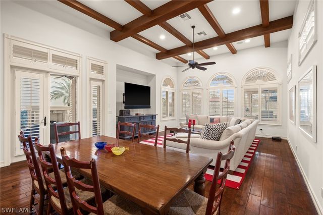 9085 Terranova DR, Naples, FL 34109