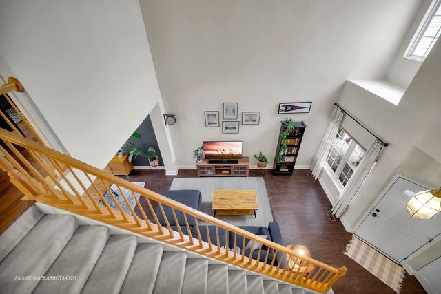 31603 Kline Circle, Warrenville, IL 60555