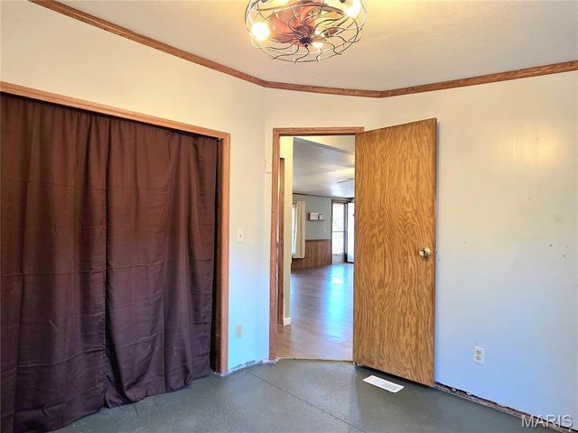 481 Family Road, St Clair, MO 63077