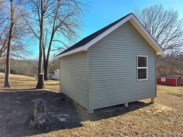 481 Family Road, St Clair, MO 63077