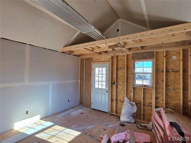 481 Family Road, St Clair, MO 63077