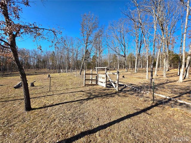 481 Family Road, St Clair, MO 63077