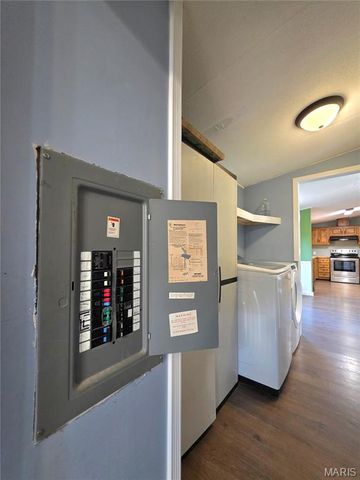 481 Family Road, St Clair, MO 63077