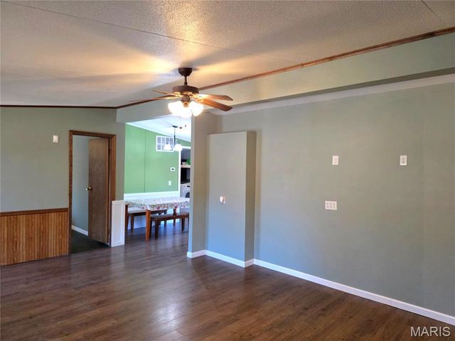 481 Family Road, St Clair, MO 63077