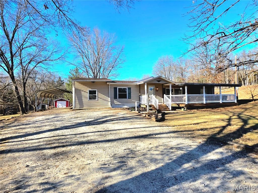 481 Family Road, St Clair, MO 63077