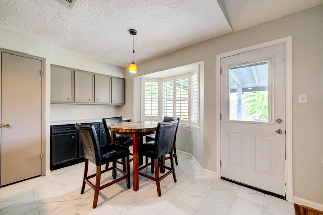 12126 Meadowhollow Drive, Stafford, TX 77477
