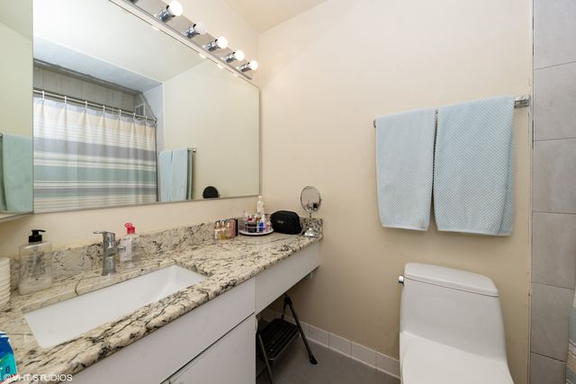 474 N Lake Shore Drive 2407, Chicago, IL 60611