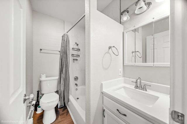 1807 E Boone Ave, Spokane, WA 99202