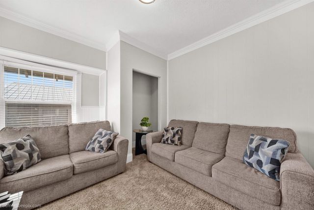 1807 E Boone Ave, Spokane, WA 99202