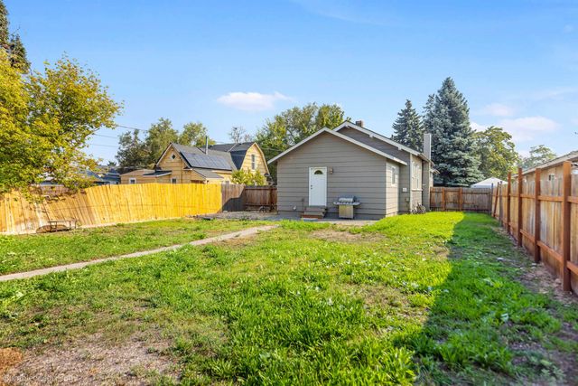 1807 E Boone Ave, Spokane, WA 99202