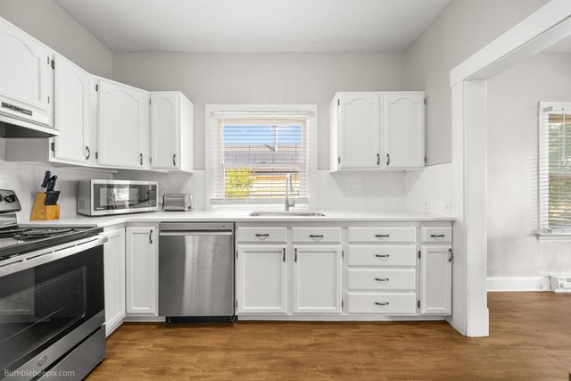 1807 E Boone Ave, Spokane, WA 99202