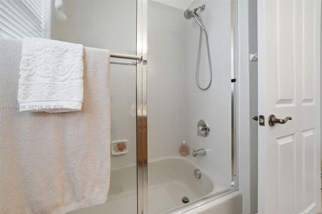 608 SW Chesapeake Court, Port St. Lucie, Port St Lucie, FL 34986