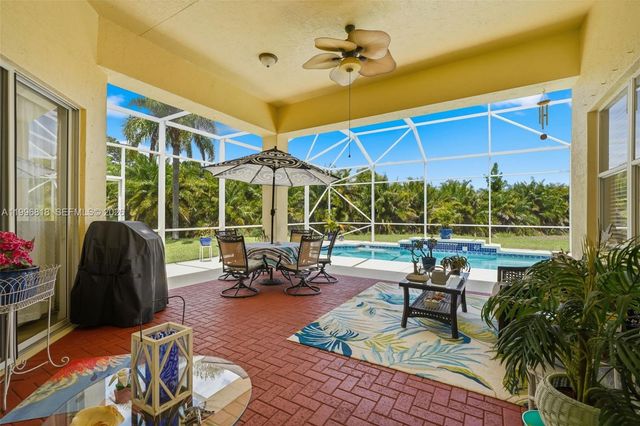 608 SW Chesapeake Court, Port St. Lucie, Port St Lucie, FL 34986