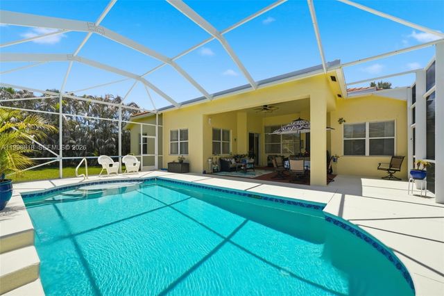 608 SW Chesapeake Court, Port St. Lucie, Port St Lucie, FL 34986