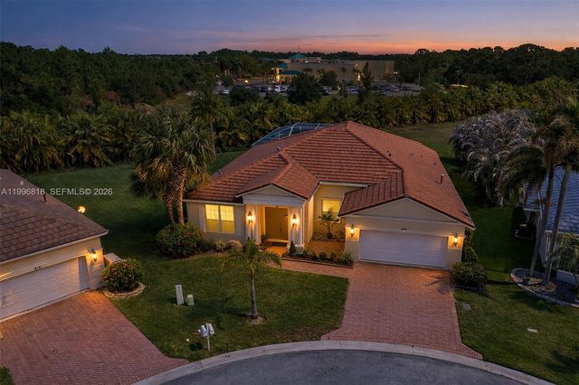 608 SW Chesapeake Court, Port St. Lucie, Port St Lucie, FL 34986