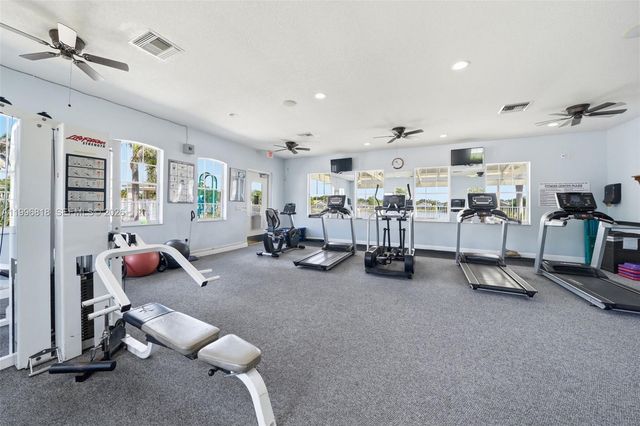 608 SW Chesapeake Court, Port St. Lucie, Port St Lucie, FL 34986