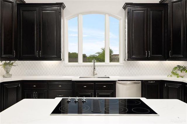 1415 Serengeti Way, Weslaco, TX 78596