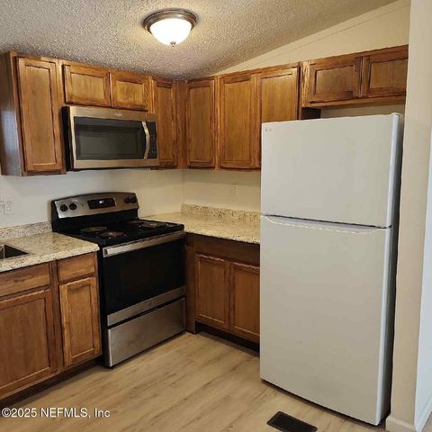 85008 LORETTA Lane, Yulee, FL 32097