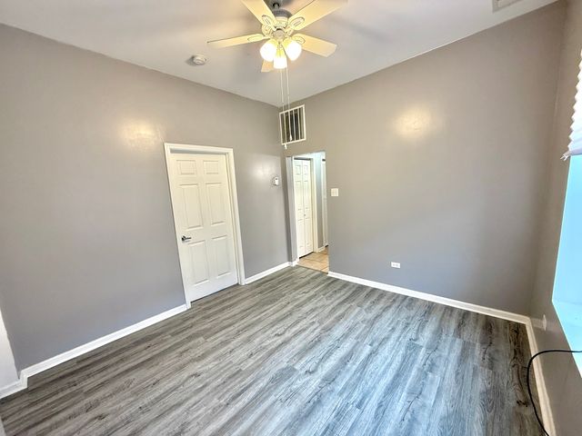 3512 W 12th Place 1R, Chicago, IL 60623