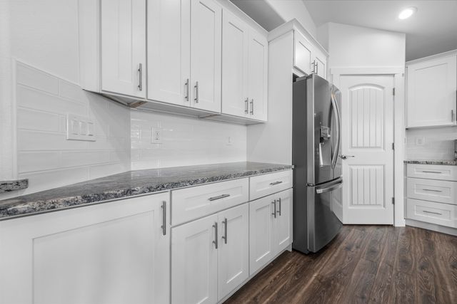 5114 N Del Rey Dr, Otis Orchards, WA 99027