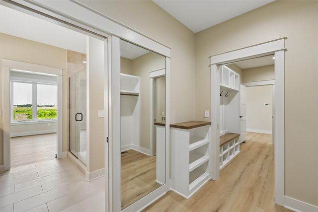 17316 Northview Drive, Urbandale, IA 50323
