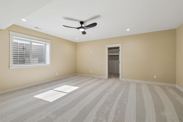 17316 Northview Drive, Urbandale, IA 50323