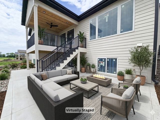 17316 Northview Drive, Urbandale, IA 50323