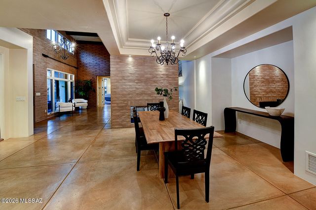 6486 N Lazulite Place, Tucson, AZ 85750