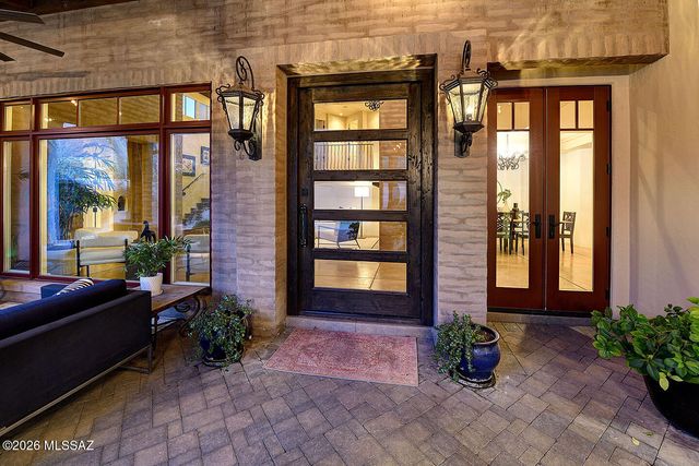 6486 N Lazulite Place, Tucson, AZ 85750