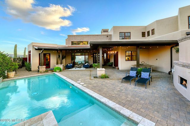 6486 N Lazulite Place, Tucson, AZ 85750