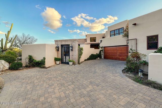 6486 N Lazulite Place, Tucson, AZ 85750