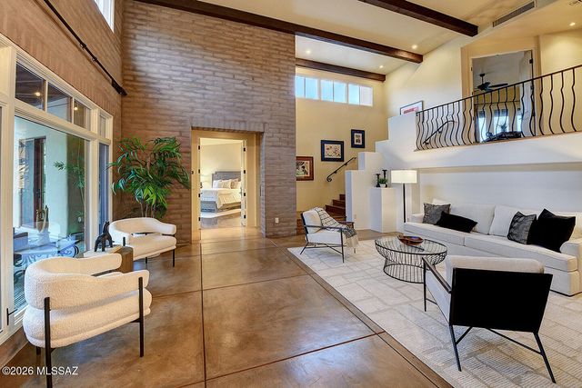 6486 N Lazulite Place, Tucson, AZ 85750