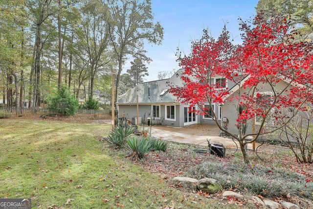 211 Felspar Ridge, Peachtree City, GA 30269