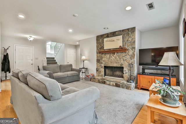 211 Felspar Ridge, Peachtree City, GA 30269