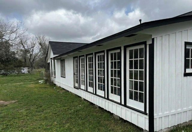 10217 Weldon Road, Freeport, TX 77541