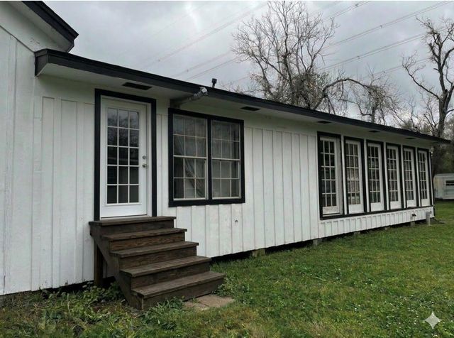 10217 Weldon Road, Freeport, TX 77541