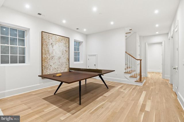 2604 36TH ST NW, Washington, DC 20007