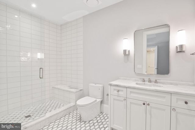 2604 36TH ST NW, Washington, DC 20007