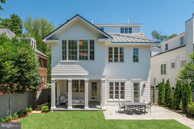 2604 36TH ST NW, Washington, DC 20007