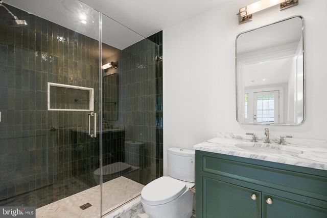 2604 36TH ST NW, Washington, DC 20007