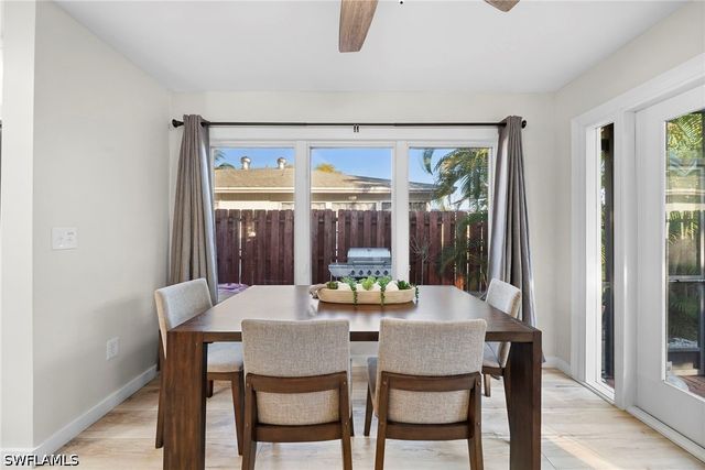 630 99th AVE N, Naples, FL 34108