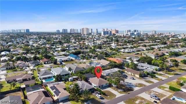 630 99th AVE N, Naples, FL 34108