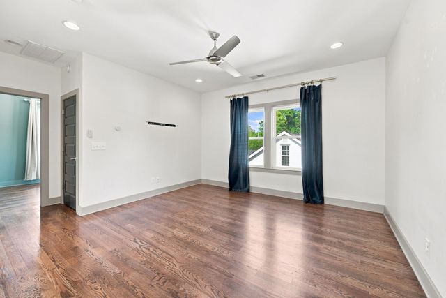 1223 McGavock Pike, Nashville, TN 37216
