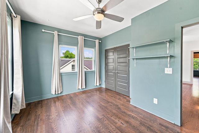 1223 McGavock Pike, Nashville, TN 37216